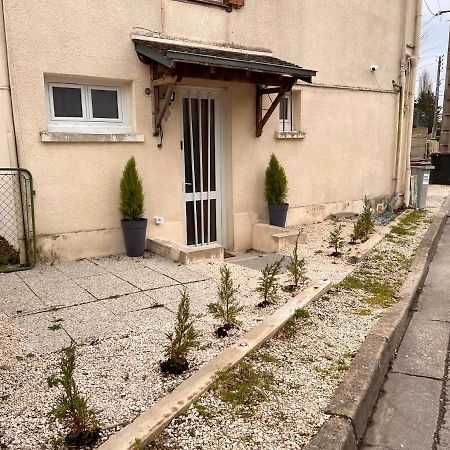 T2 Cosy / Quartier Calme / Magasins D'Usine A Proximite Apartment Saint-Julien-les-Villas Luaran gambar